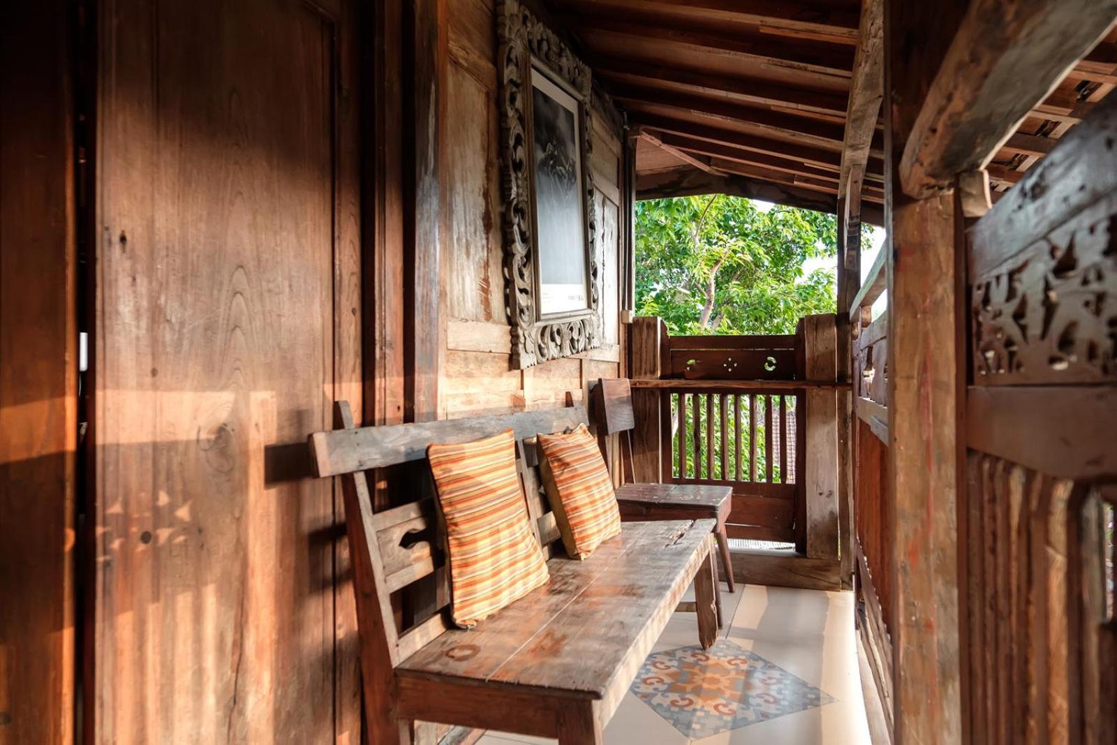 Twospaces Living At Bunga Desa, Jimbaran Exterior foto