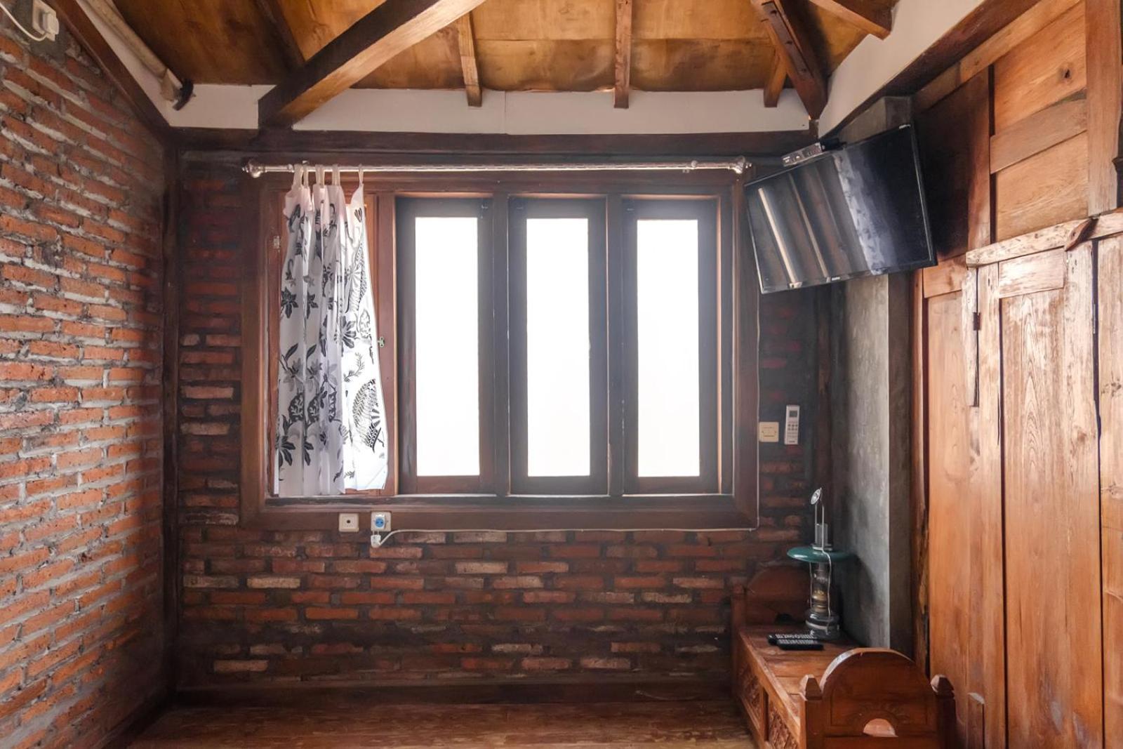 Twospaces Living At Bunga Desa, Jimbaran Exterior foto