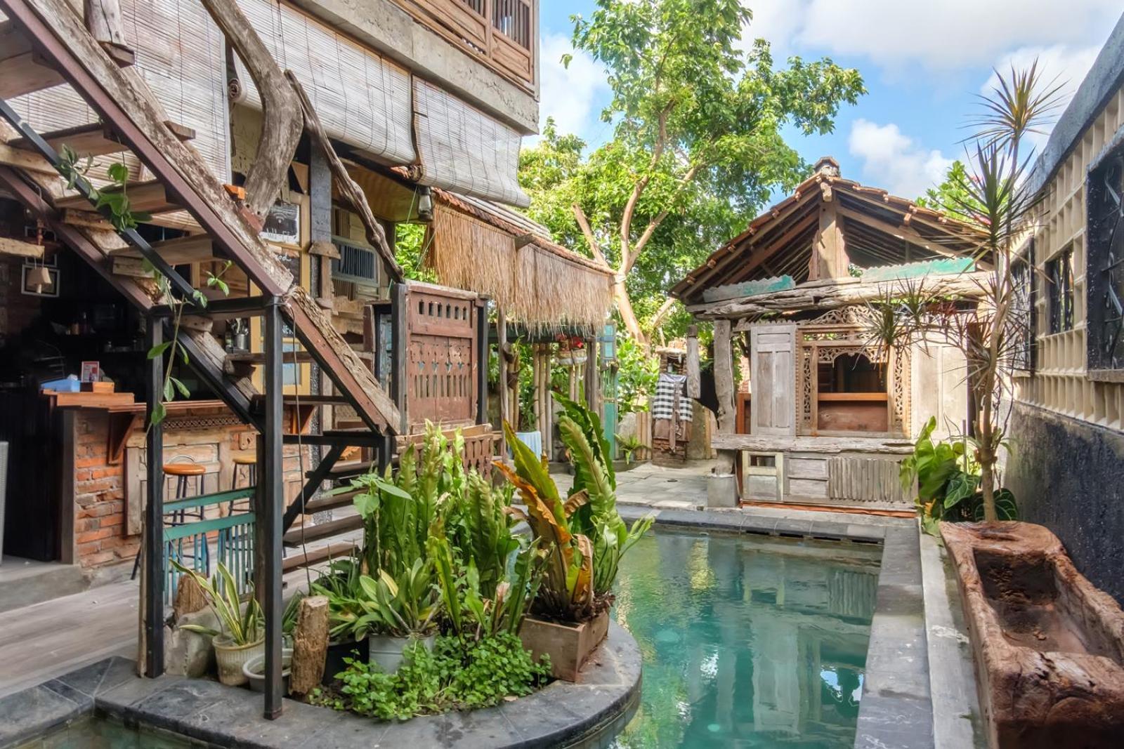 Twospaces Living At Bunga Desa, Jimbaran Exterior foto