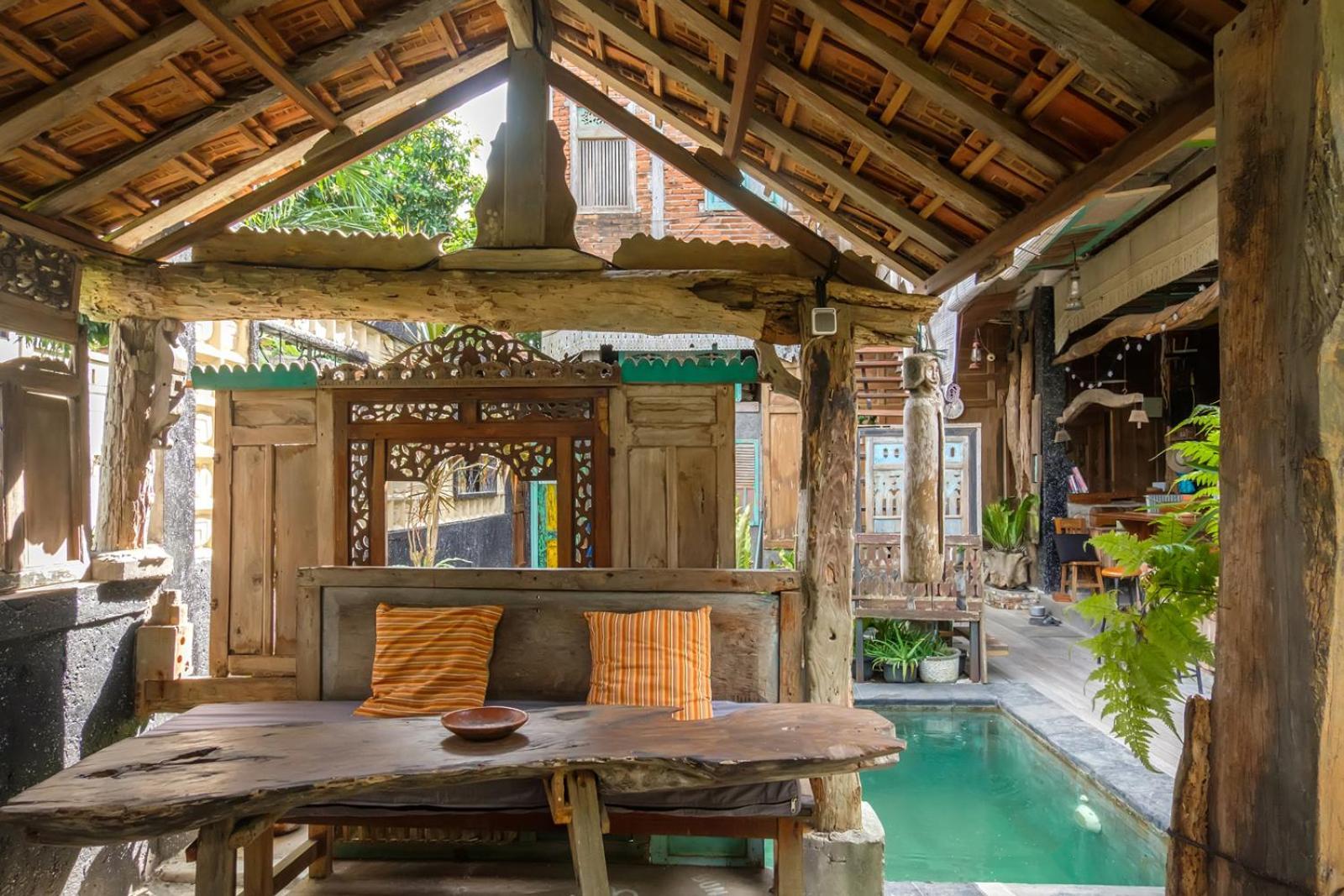 Twospaces Living At Bunga Desa, Jimbaran Exterior foto
